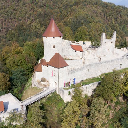 Žovnek Castle