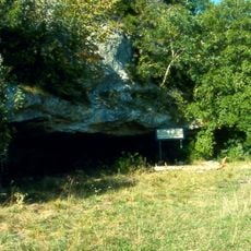 Le Moustier
