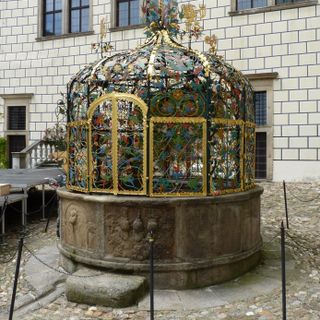 Castle of Jindřichův Hradec - Fountain