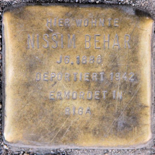Stolperstein en memoria de Nissim Behar
