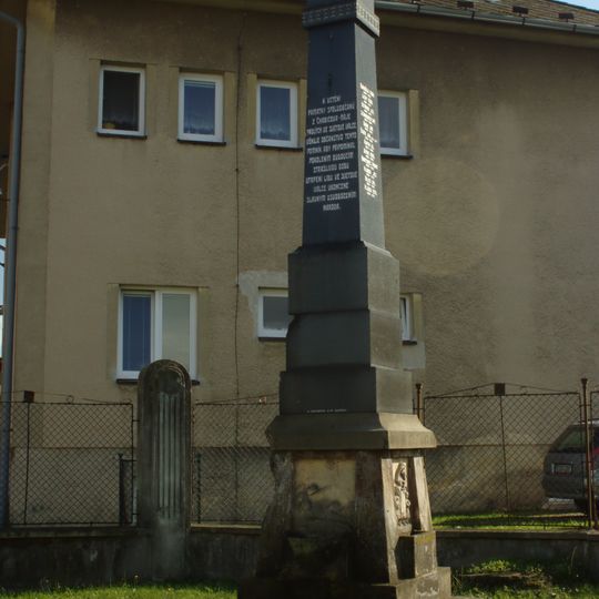 Pomník padlým v Chabičově ve Slezsku