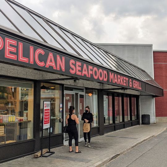 Pelican Seafood Market & Grill