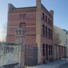 Karl-Schmidt-Straße 13b