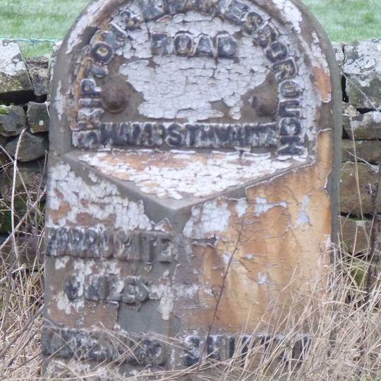 Milepost At Se 2560 5672