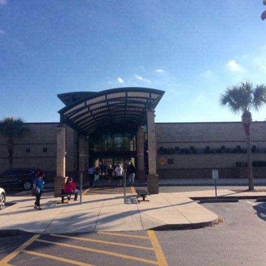 New Tampa Regional Library