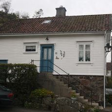 Øvregaten 1