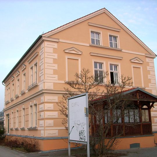 Wohnhaus Dresdener Straße 2c