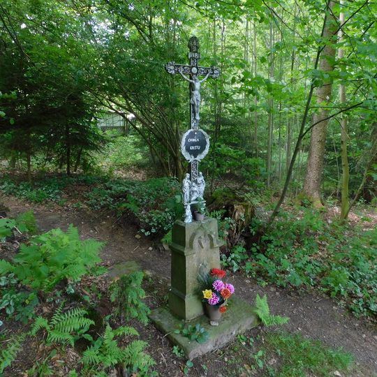 Kříž u studánky Panny Marie u Skály