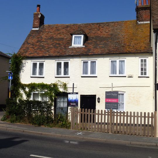 20 And 22, Ospringe Street