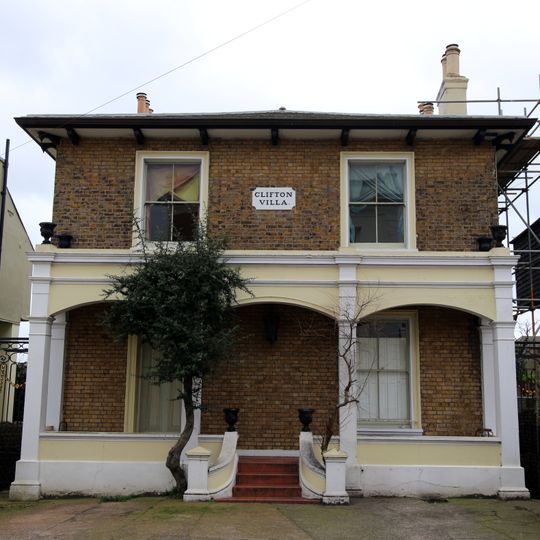 Clifton Villa