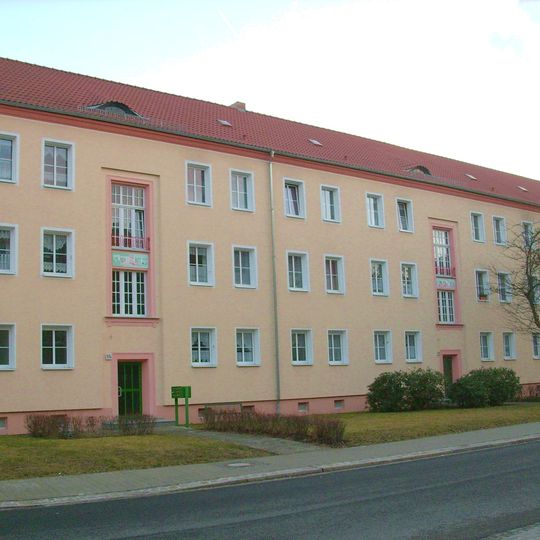 Mehrfamilienhaus der Wohnanlage Bahnhofsvorstadt August-Bebel-Straße 17a, 17b, 17c