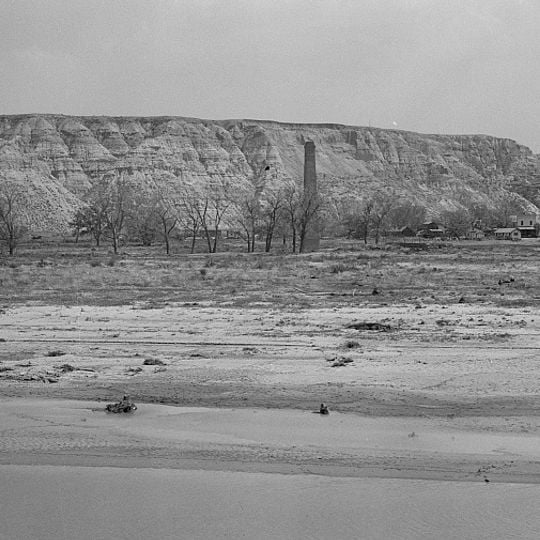 De Mores Packing Plant Ruins