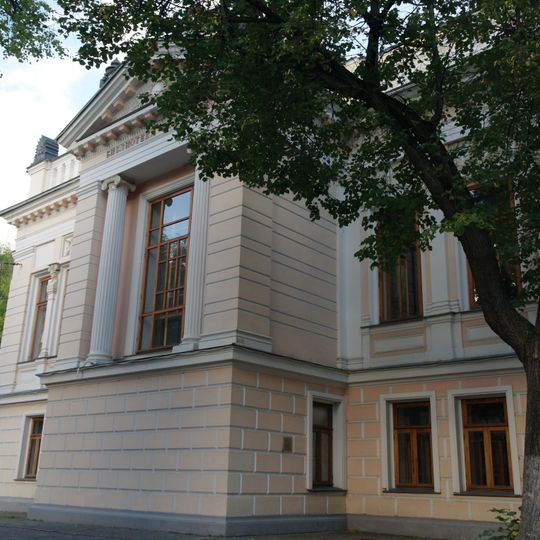 Главный дом