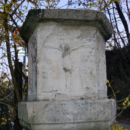 Steinsäule in Missian