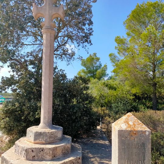 Cruz de Ses Costes de Xorrigo Cruz de Sa Garriga)''