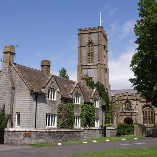 Manor Farmhouse and Forecourt Wall