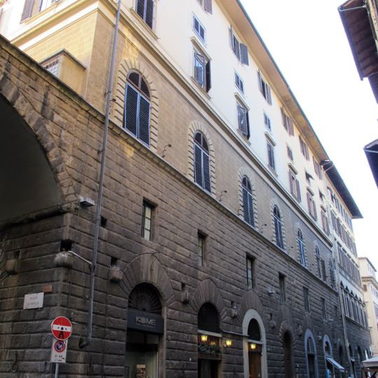 Palazzo Caccia-Peruzzi