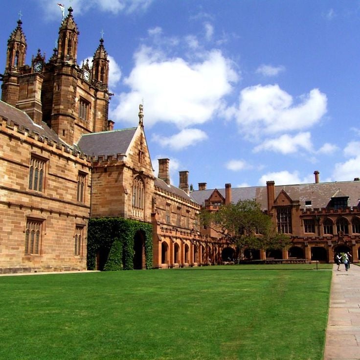 シドニー大学