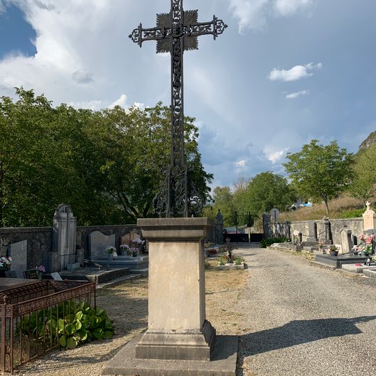 Cemetery cross of Saint-Germain-les-Paroisses