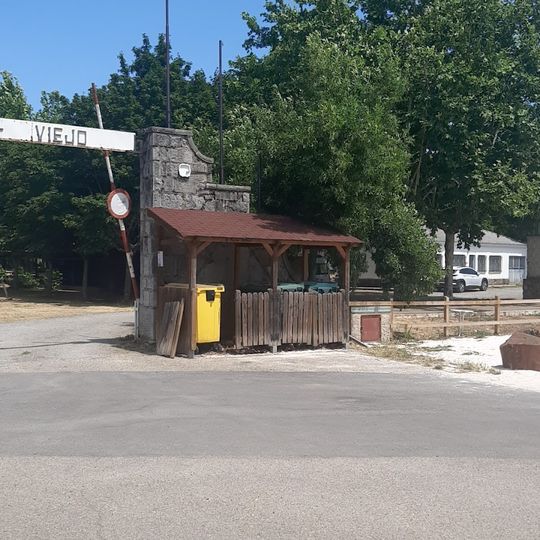 Campamento Juvenil Puente Viejo