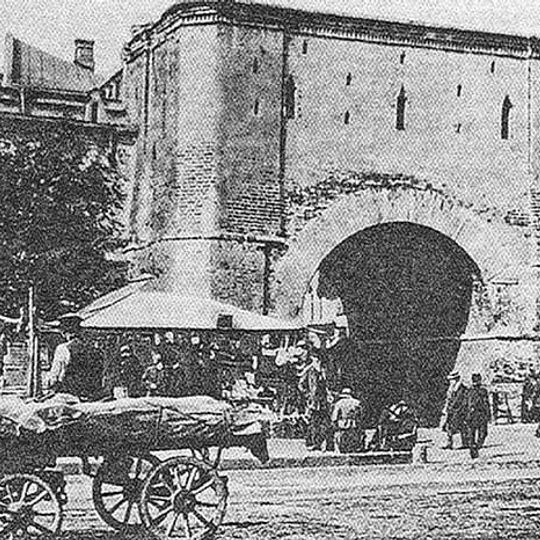 Богословская башня