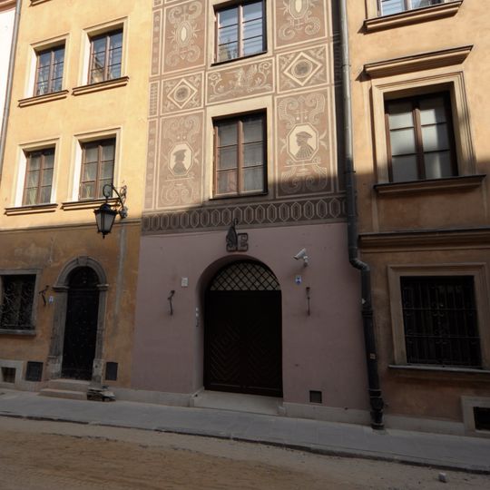 6, Nowomiejska Street in Warsaw