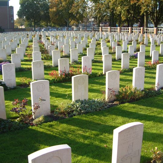 Uden War Cemetery