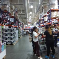 S&R Membership Shopping