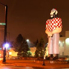 Statue of Paul Bunyan