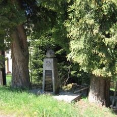 Pomník padlým v 1. sv. válce ve středu obce Náhlov