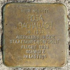 Stolperstein en memoria de Rosa Bacharach