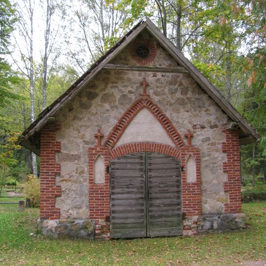 Gaujiena old cemetery chapel