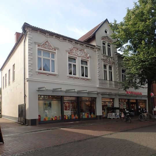 Wohn- und Geschäftshaus Westerstraße 27