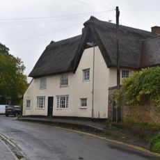 Barretts Yard  Yew Lodge