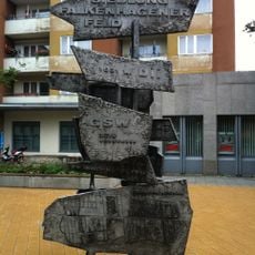 Reference and orientation sculpture Falkenhagener Feld