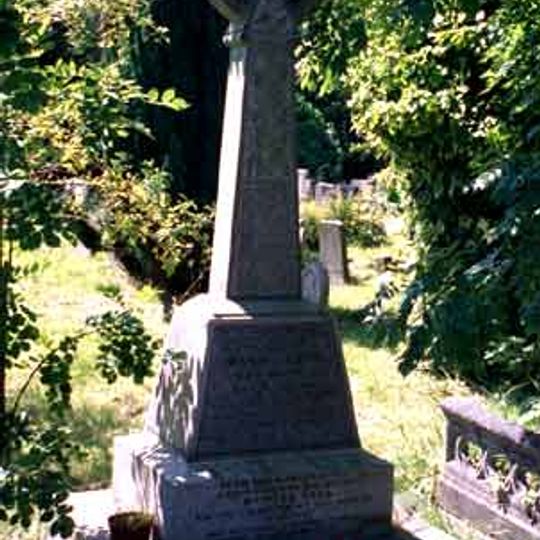 Tomb of Marie Lloyd in Hampstead Cemetery