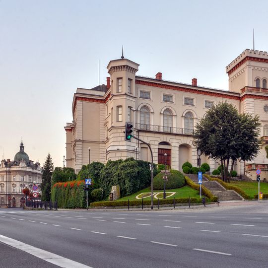 Zamek książąt Sułkowskich