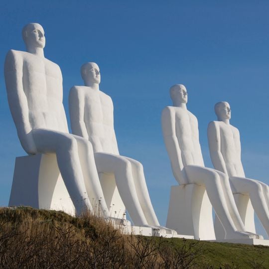 L'uomo incontra il mare