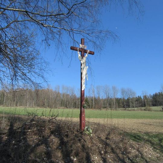 Kříž v Janoušově Na domečku