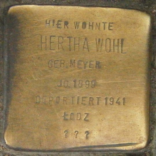 Stolperstein en memoria de Hertha Wohl