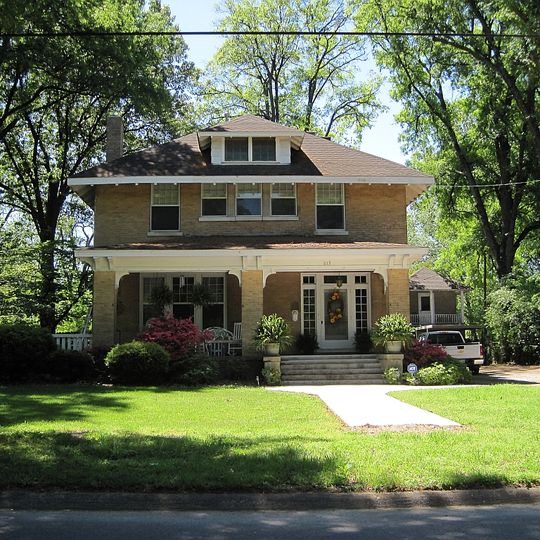 East Hamilton Avenue Historic District