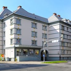 Arnold Riese-Hof, Sankt Ruprecht, Klagenfurt