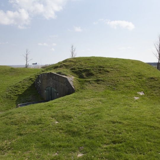 Fort Ronduit: Gebouw U, bomvrije remise