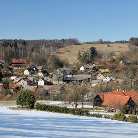 Třtí