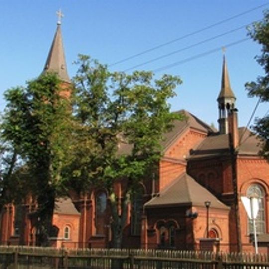 Kościół św. Rodziny w Zawadzkiem