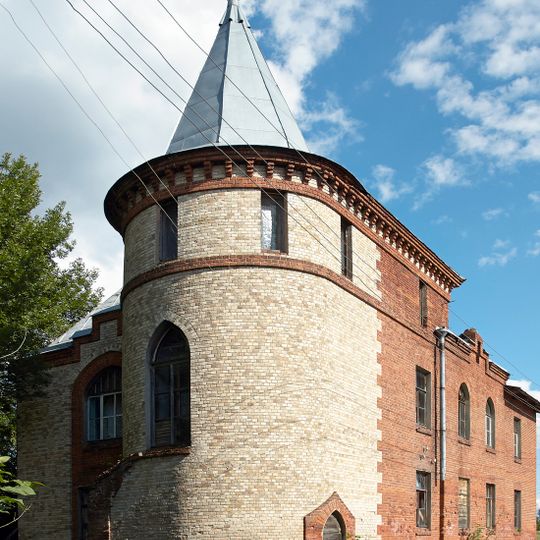 Coach house, Muromtsevo