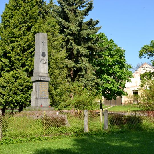 Pomník padlým v Bílově