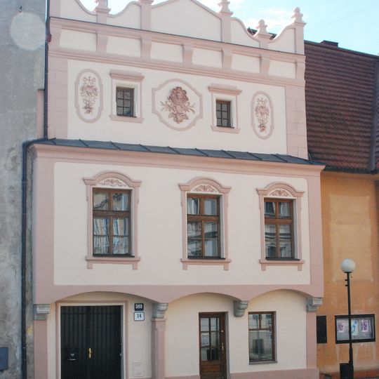 Masarykovo náměstí 14