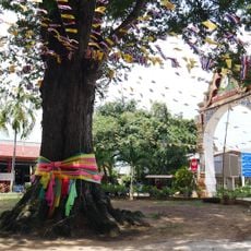Wat Takhian Ngam