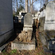 Grave of Unidentified 2